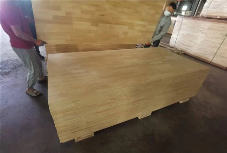 Pine Plywood Board